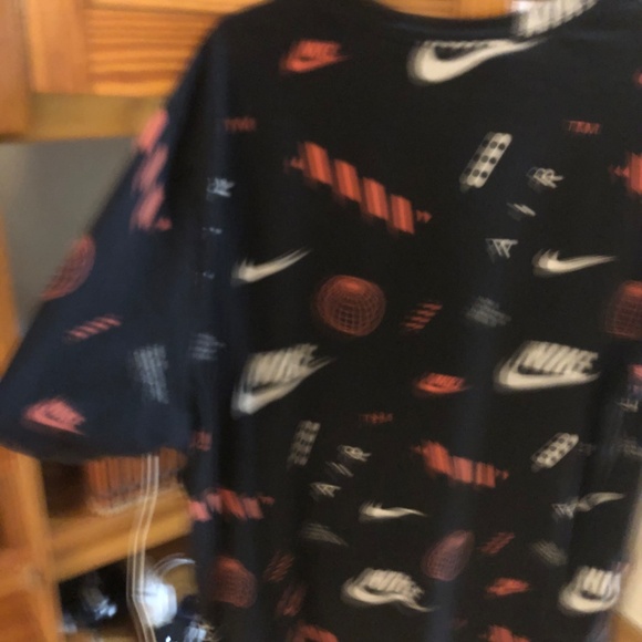 Rare NIke TShirt - Picture 6 of 10